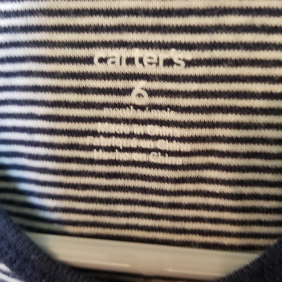 CARTERS little husky stripped onsie - Picture 2 of 4